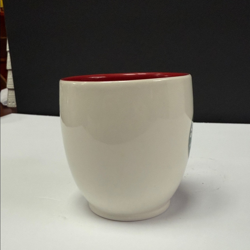 2010 Starbucks Festive Mug‎ with Red Candy Cane Handle - Picture 5 of 7